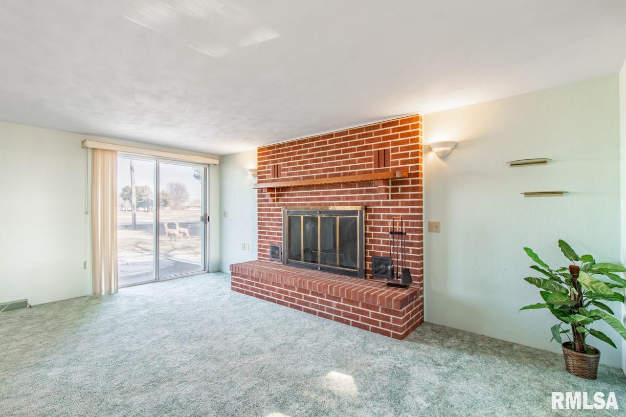 12797 Townline Road Green Valley, IL 61534 - Photo 13 of 36 Gallery Image 13