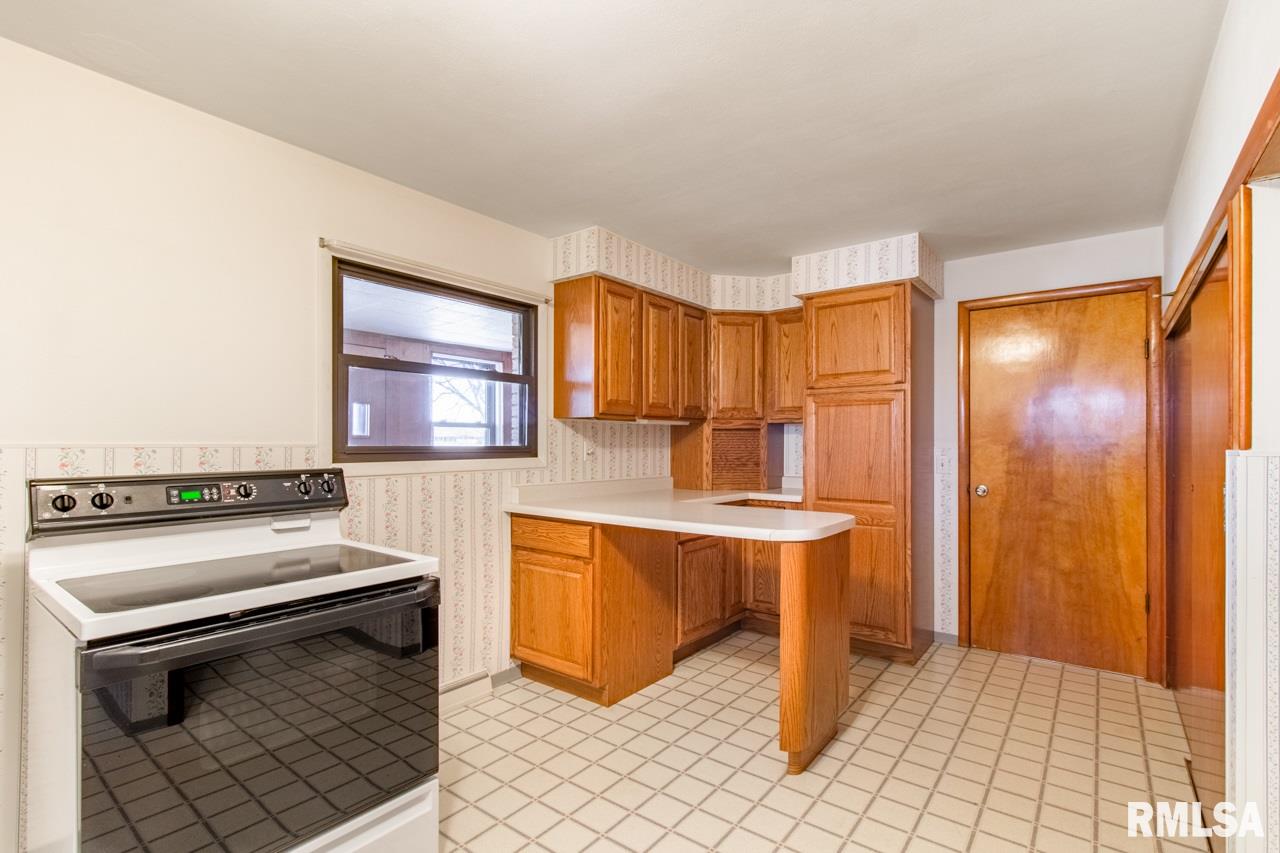12797 Townline Road Green Valley, IL 61534 - Photo 20 of 36 Gallery Image 20