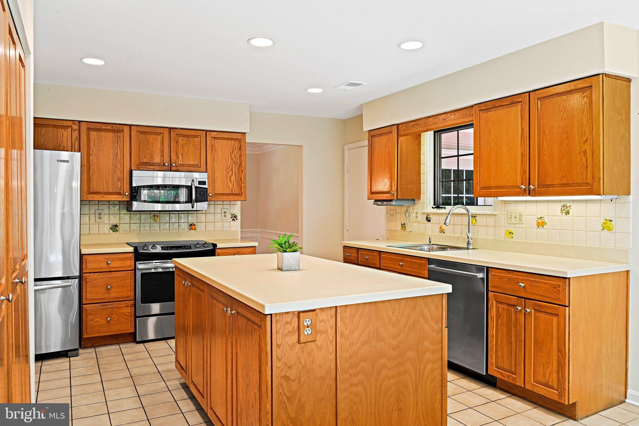 11311 Handlebar Road Reston, VA 20191 - Photo 26 of 78 Kitchen to Garage in
Corner