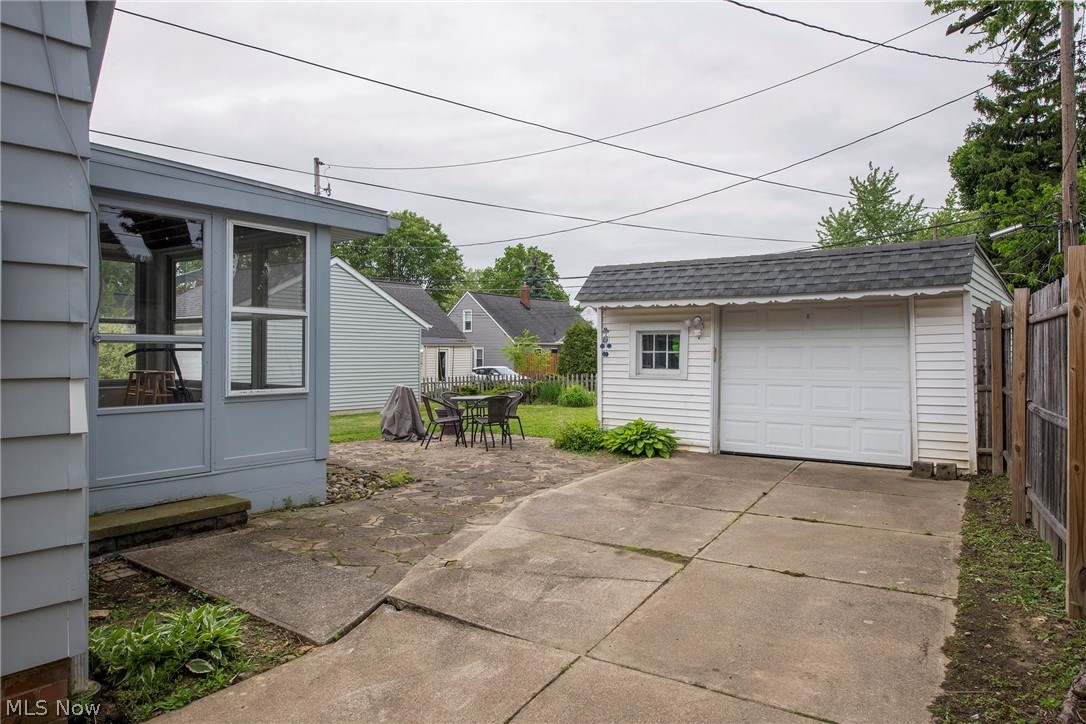 5042 North Barton Road Lyndhurst, OH 44124 - Photo 49 of 50