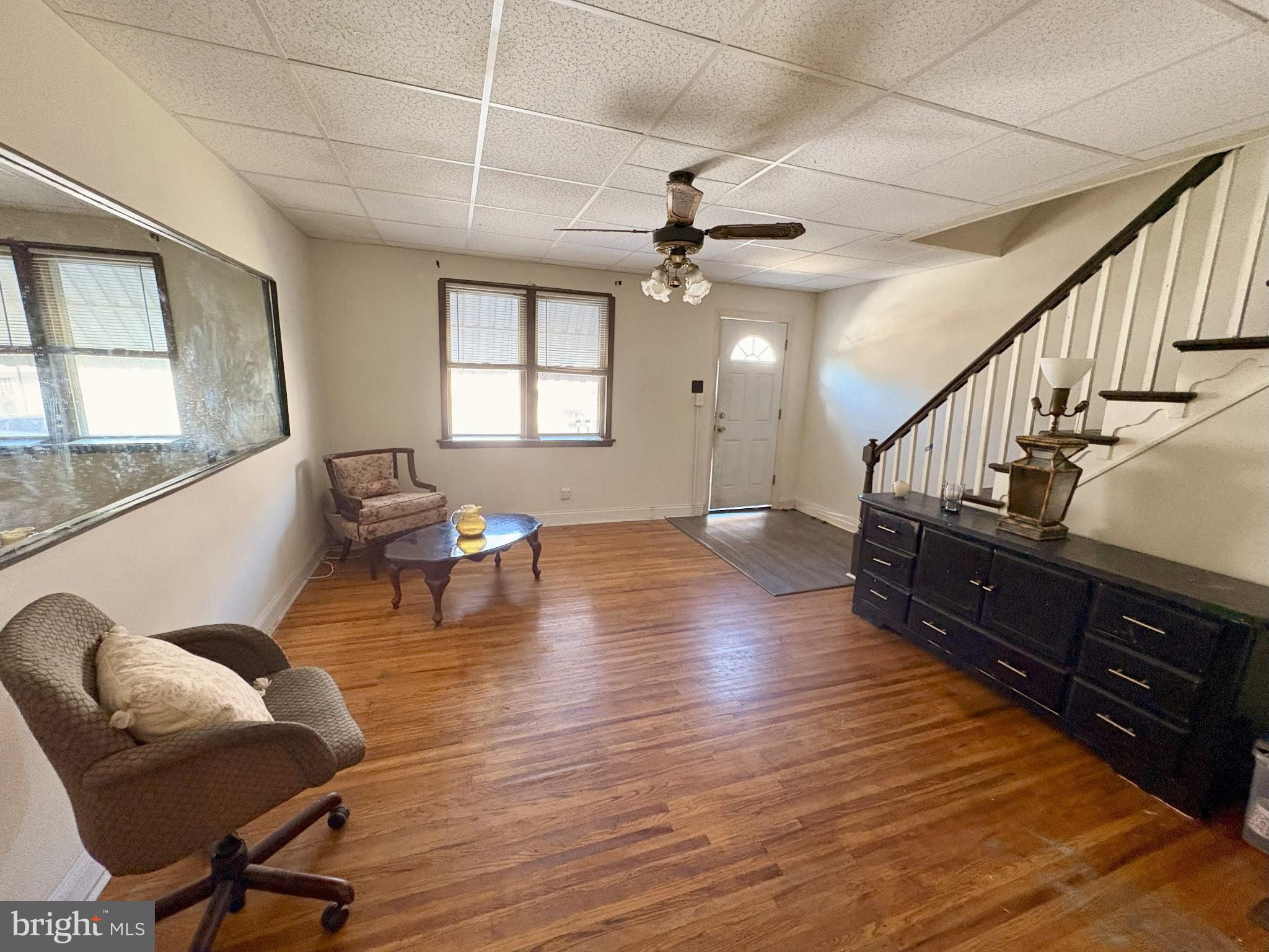 1072 South Merrimac Road Camden, NJ 08104 - Photo 3 of 14 Inviting entryway with classic charm.