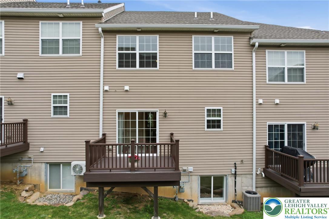 2223 Rising Hill Road Whitehall, PA 18052 - Photo 47 of 53 Gallery Image 47