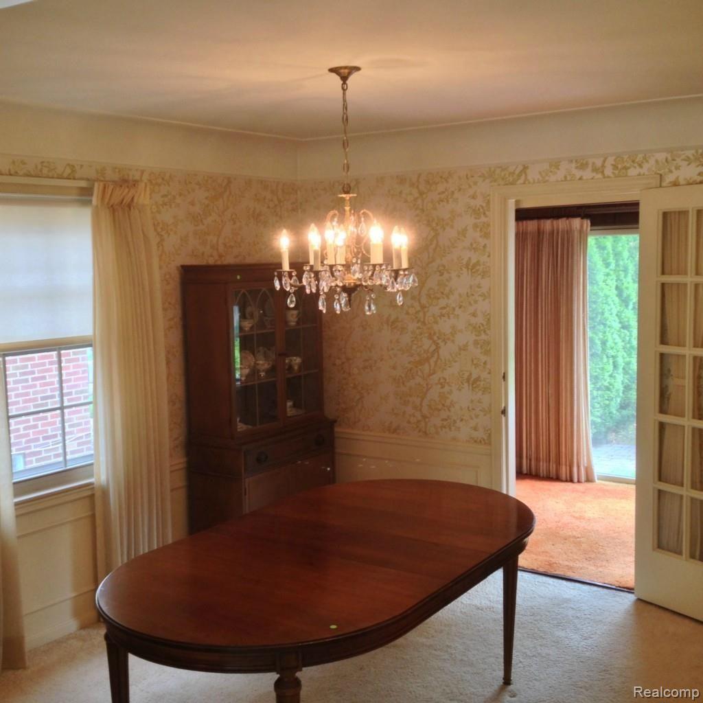 1776 Littlestone Road Grosse Pointe, MI 48236 - Photo 6 of 13 Dining room .jpg