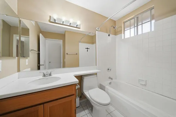 $799,000 | 10974 Creekbridge Place, San Diego, CA 92128