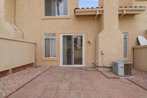 $799,000 | 10974 Creekbridge Place, San Diego, CA 92128