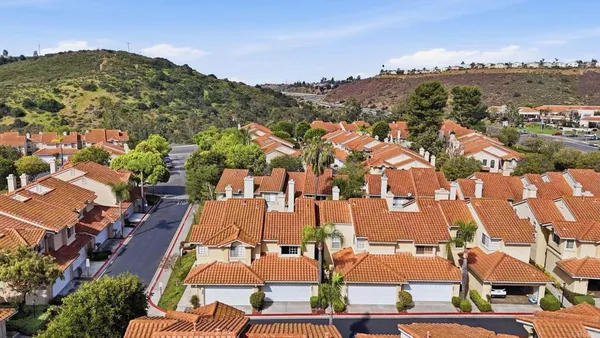 $799,000 | 10974 Creekbridge Place, San Diego, CA 92128