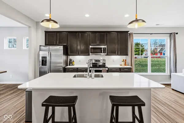 $2,600 | 366 Steeples Boulevard, Indianapolis, IN 46222