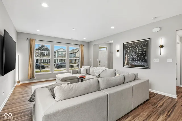 $2,600 | 366 Steeples Boulevard, Indianapolis, IN 46222