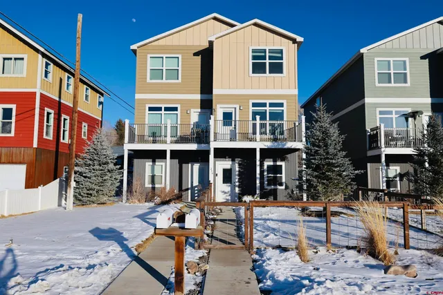 $585,000 | 214 South 10th Street, Unit B, Gunnison, CO 81230