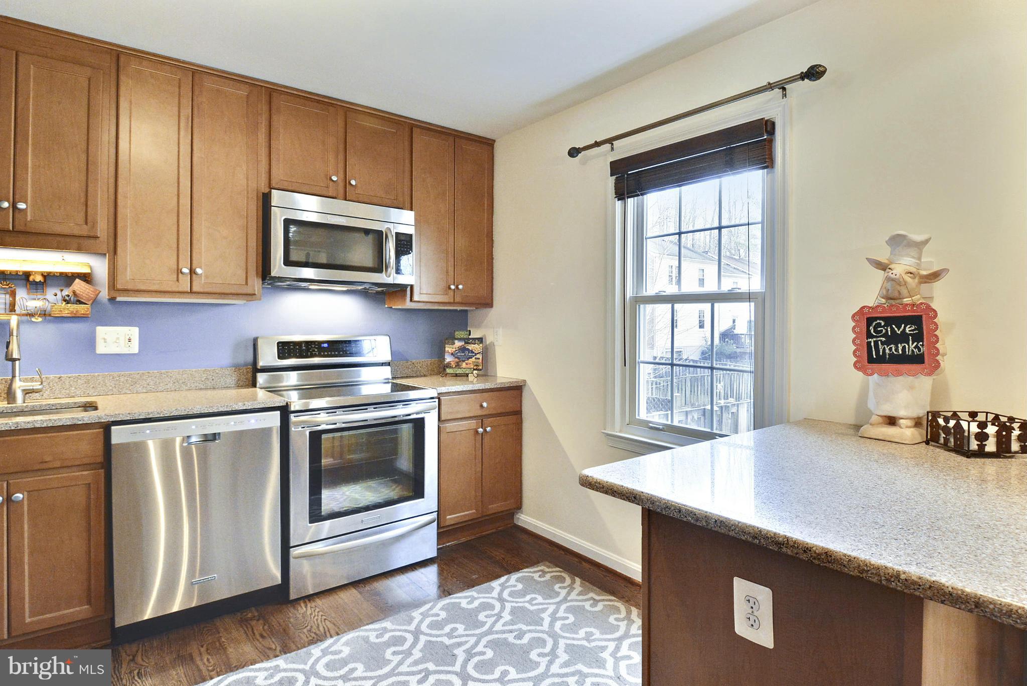 5656 Kirkham Court Springfield, VA 22151 - Photo 2 of 25 Kitchen