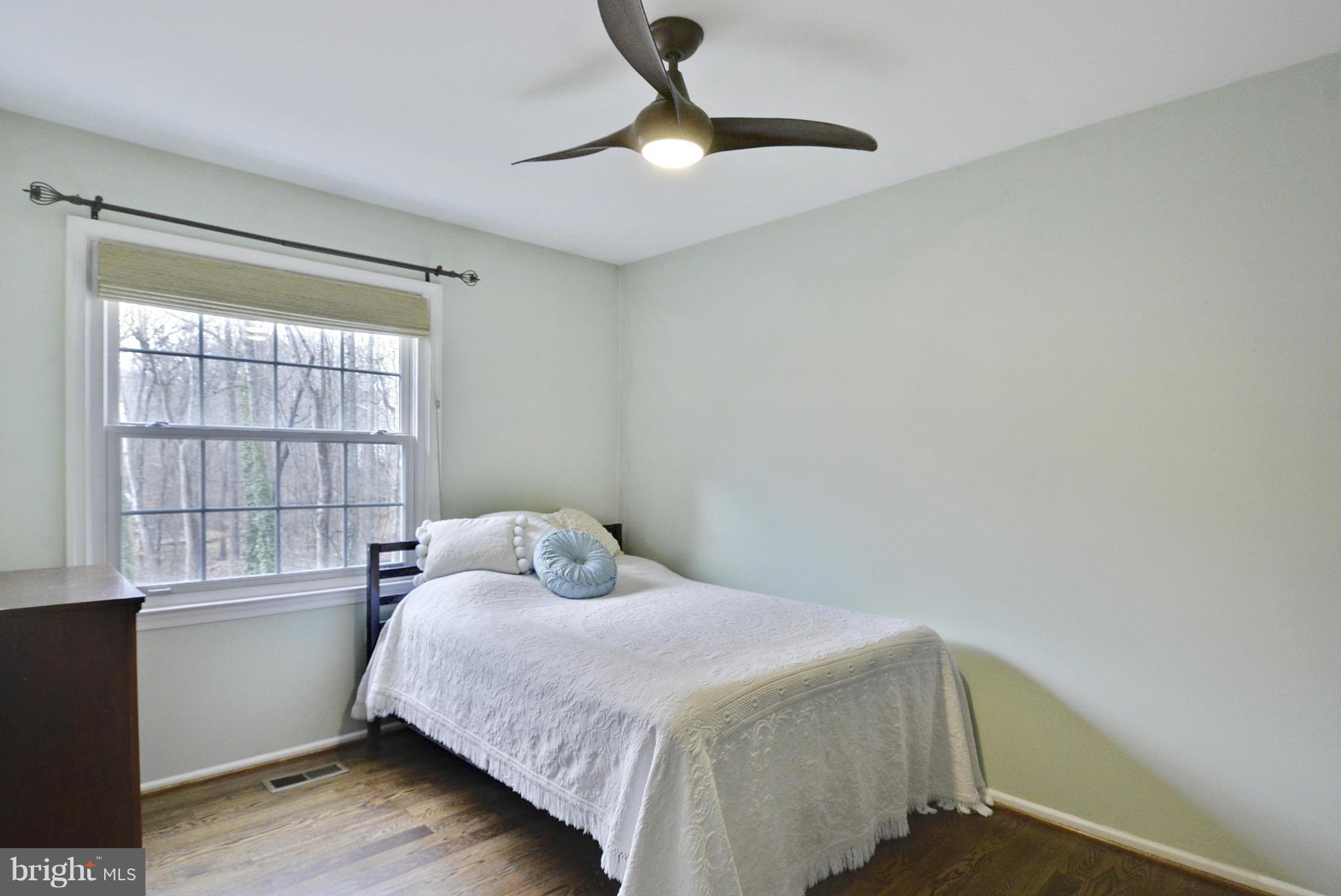 5656 Kirkham Court Springfield, VA 22151 - Photo 12 of 25 Bedroom