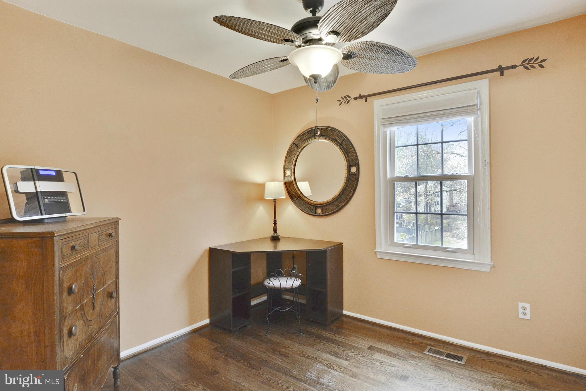 5656 Kirkham Court Springfield, VA 22151 - Photo 13 of 25 Bedroom