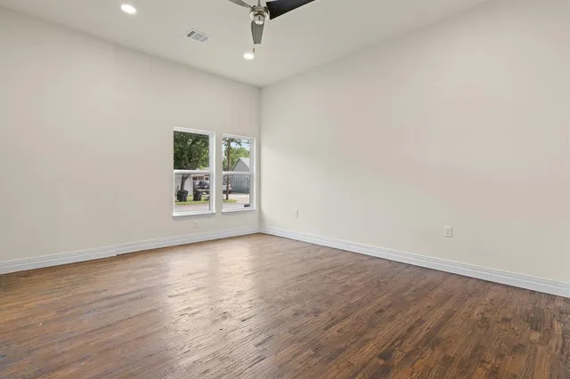 $2,995 | 314 North Anglin Street, Cleburne, TX 76031