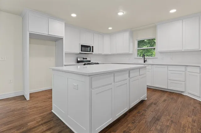 $2,995 | 314 North Anglin Street, Cleburne, TX 76031