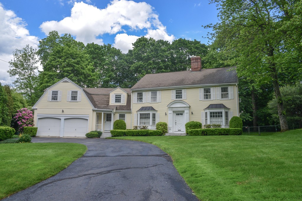 216 Falmouth Road West Springfield, MA 01089 - Photo 1 of 30 Gallery Image 1