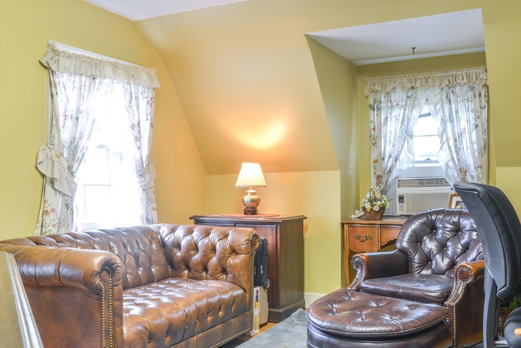 216 Falmouth Road West Springfield, MA 01089 - Photo 28 of 30 Gallery Image 28