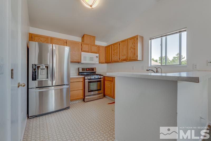 1700 Sierra Highlands Drive Reno, NV 89523 - Photo 8 of 19 Photo 8