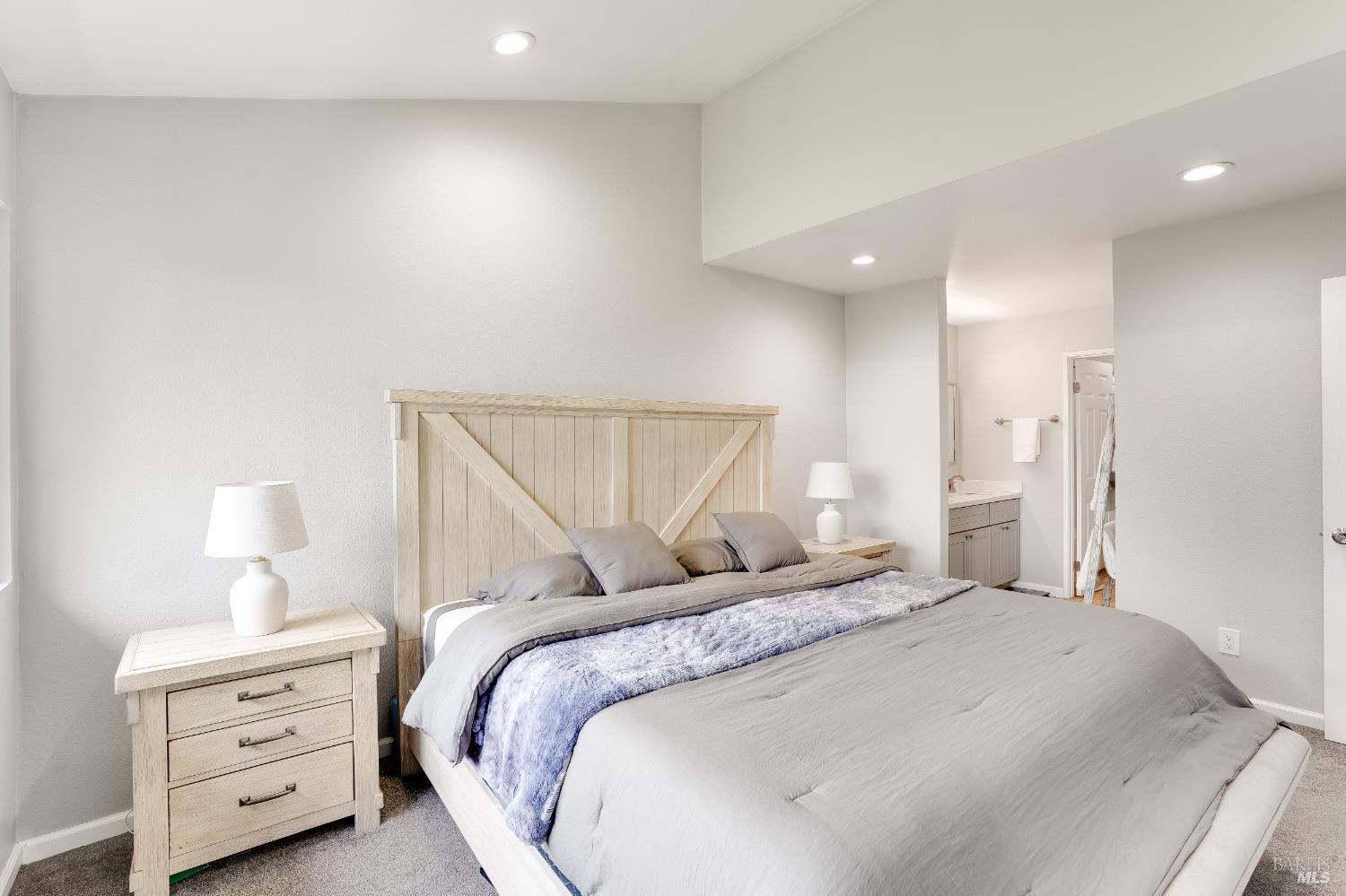 211 Apollo, Unit 5 Hercules, CA 94547 - Photo 13 of 18