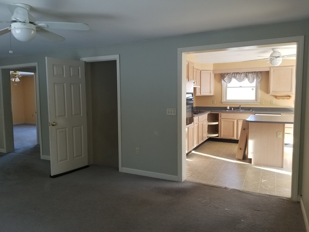 137 Daniels Road Charlton, MA 01507 - Photo 10 of 26 Gallery Image 10