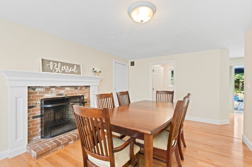 2 Andrew Road Bourne, MA 02562 - Photo 12 of 41
