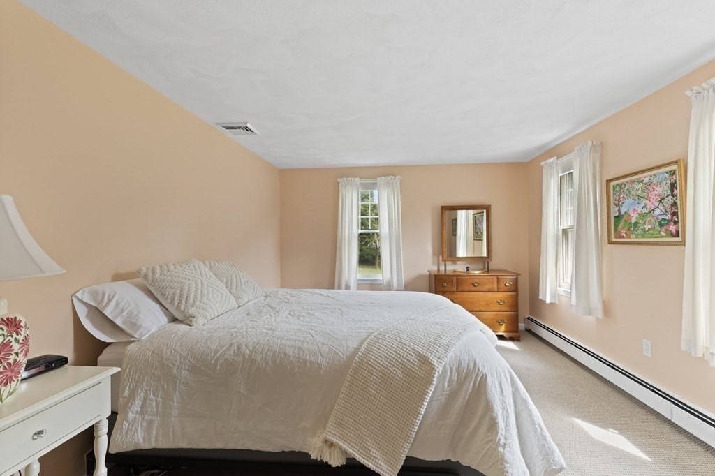 2 Andrew Road Bourne, MA 02562 - Photo 20 of 41