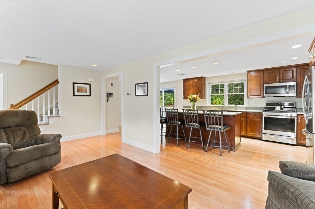 2 Andrew Road Bourne, MA 02562 - Photo 6 of 41