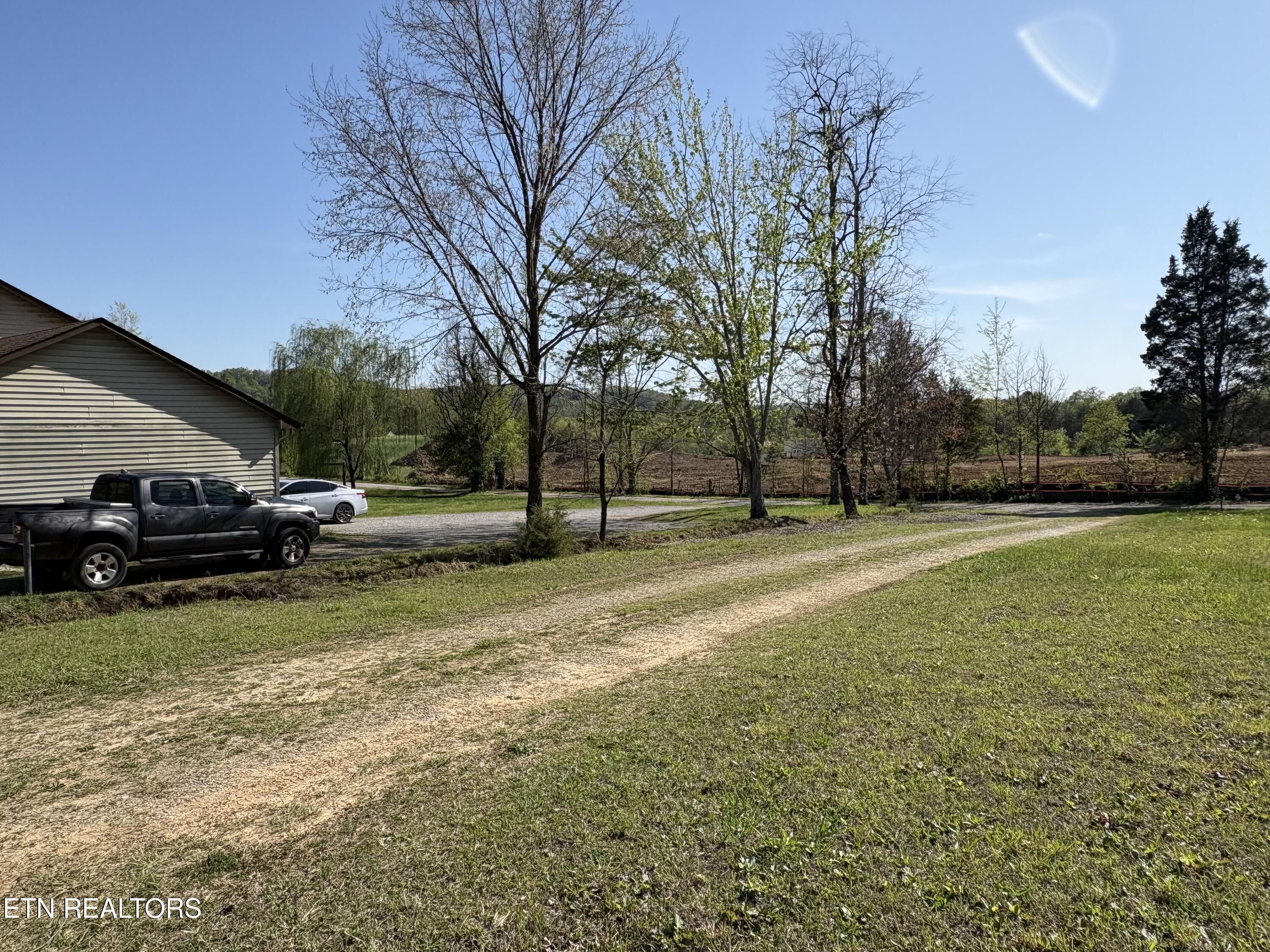 6733 Ball Road Knoxville, TN 37931 - Photo 4 of 10 6733 Ball Road Property 3
