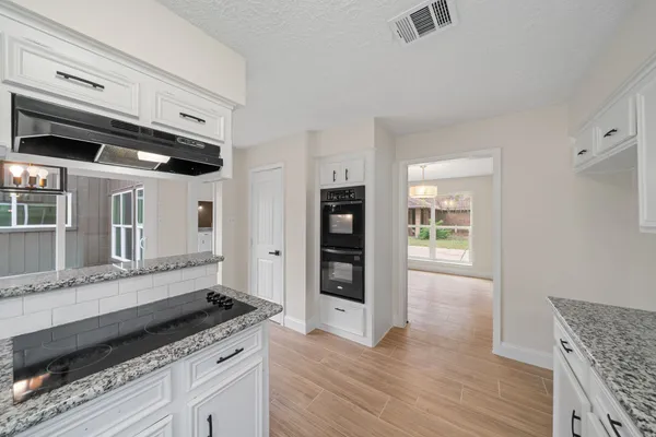 $2,200 | 15034 Rose Valley Drive, Houston, TX 77070