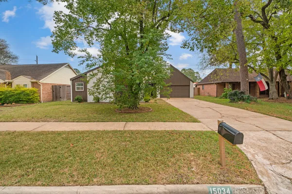 $2,200 | 15034 Rose Valley Drive, Houston, TX 77070