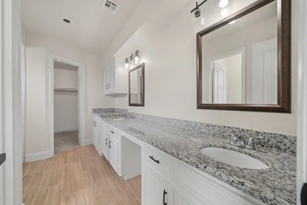 $2,200 | 15034 Rose Valley Drive, Houston, TX 77070