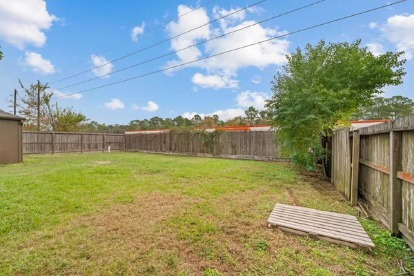 $2,200 | 15034 Rose Valley Drive, Houston, TX 77070