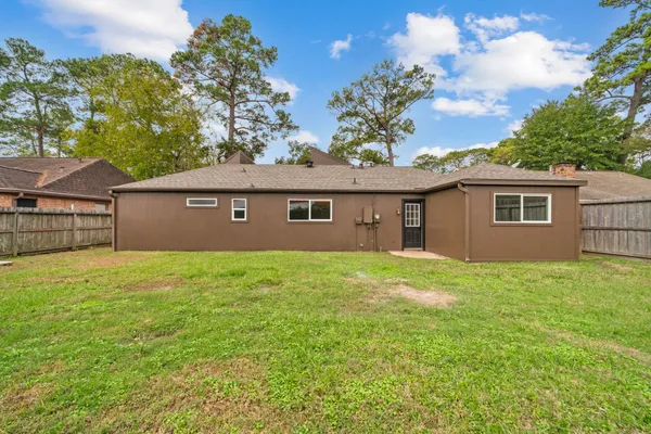$2,200 | 15034 Rose Valley Drive, Houston, TX 77070