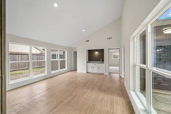 $2,200 | 15034 Rose Valley Drive, Houston, TX 77070