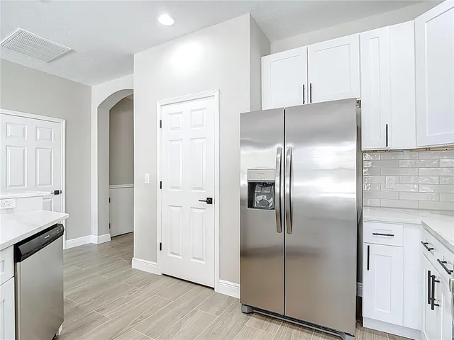 $274,000 | 1206 Summergate Drive, Valrico, FL 33594