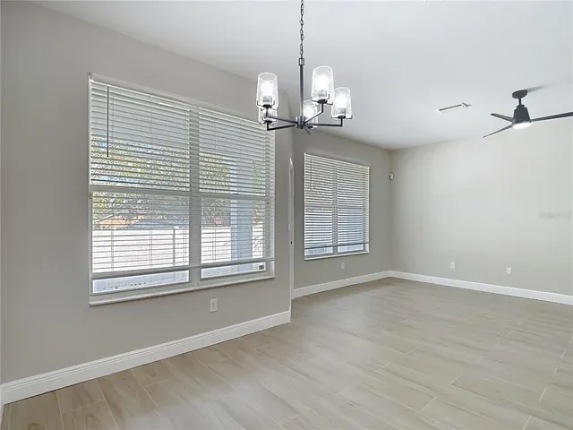 $274,000 | 1206 Summergate Drive, Valrico, FL 33594