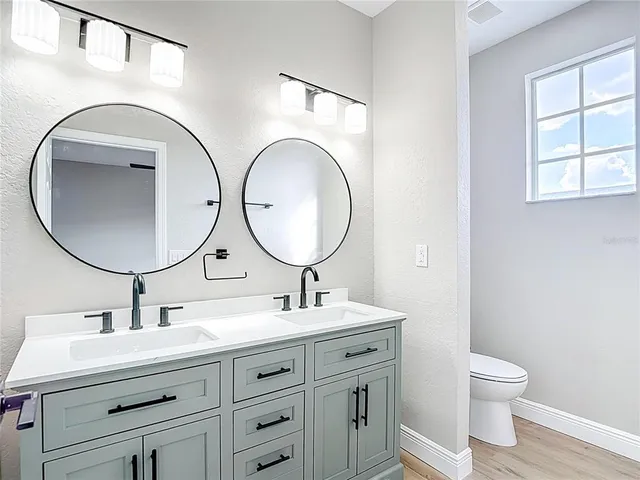 $274,000 | 1206 Summergate Drive, Valrico, FL 33594