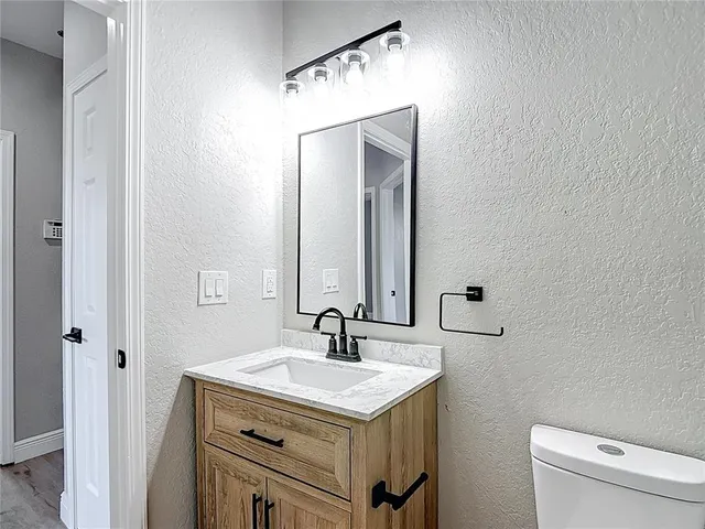 $274,000 | 1206 Summergate Drive, Valrico, FL 33594