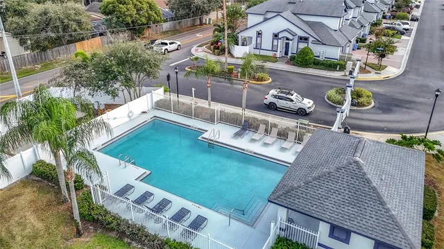 $274,000 | 1206 Summergate Drive, Valrico, FL 33594