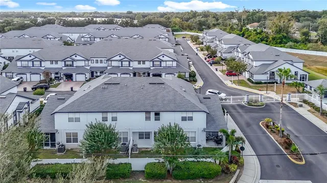 $289,000 | 1206 Summergate Drive, Valrico, FL 33594