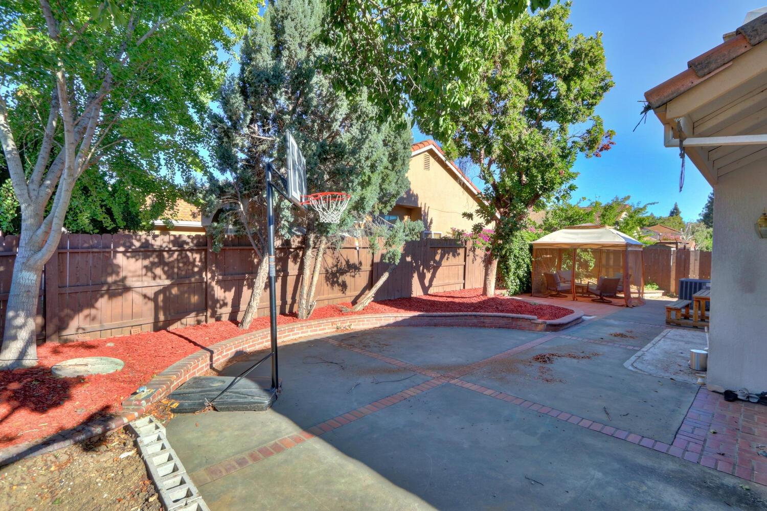 8859 Westside Way Elk Grove, CA 95758 - Photo 35 of 40