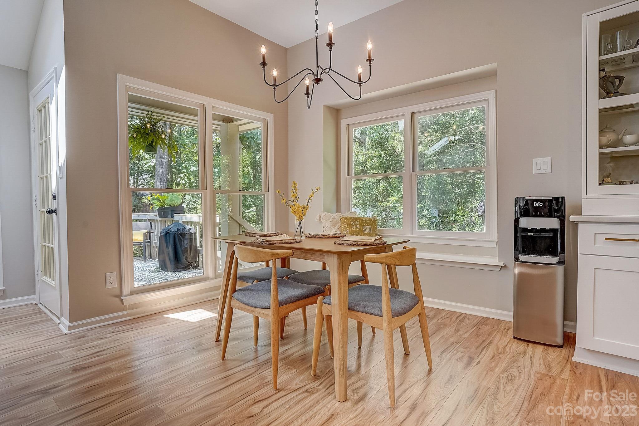 8231 Hunley Ridge Road Matthews, NC 28104 - Photo 11 of 34 Gallery Image 11