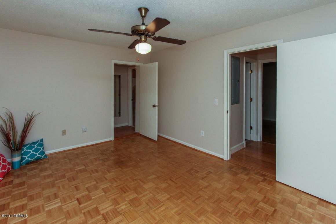 21 State Rd S-7-428 Beaufort, SC 29907 - Photo 17 of 25 17