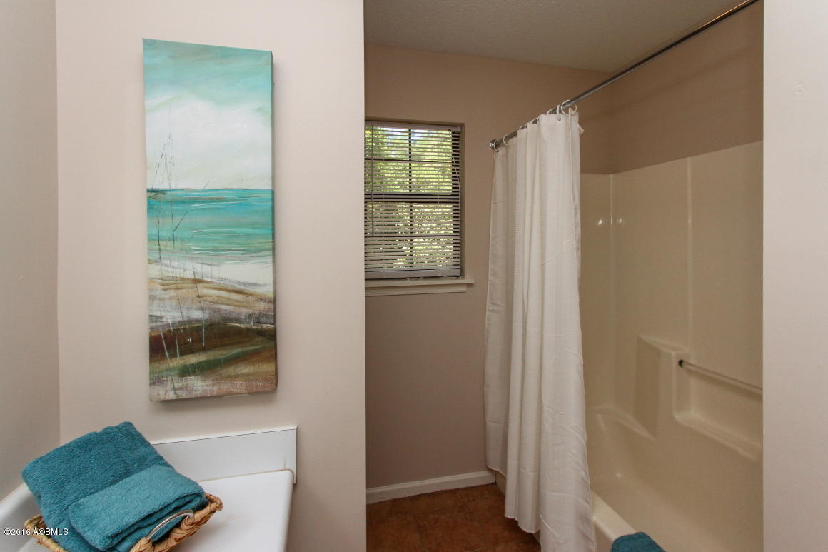 21 State Rd S-7-428 Beaufort, SC 29907 - Photo 19 of 25 19