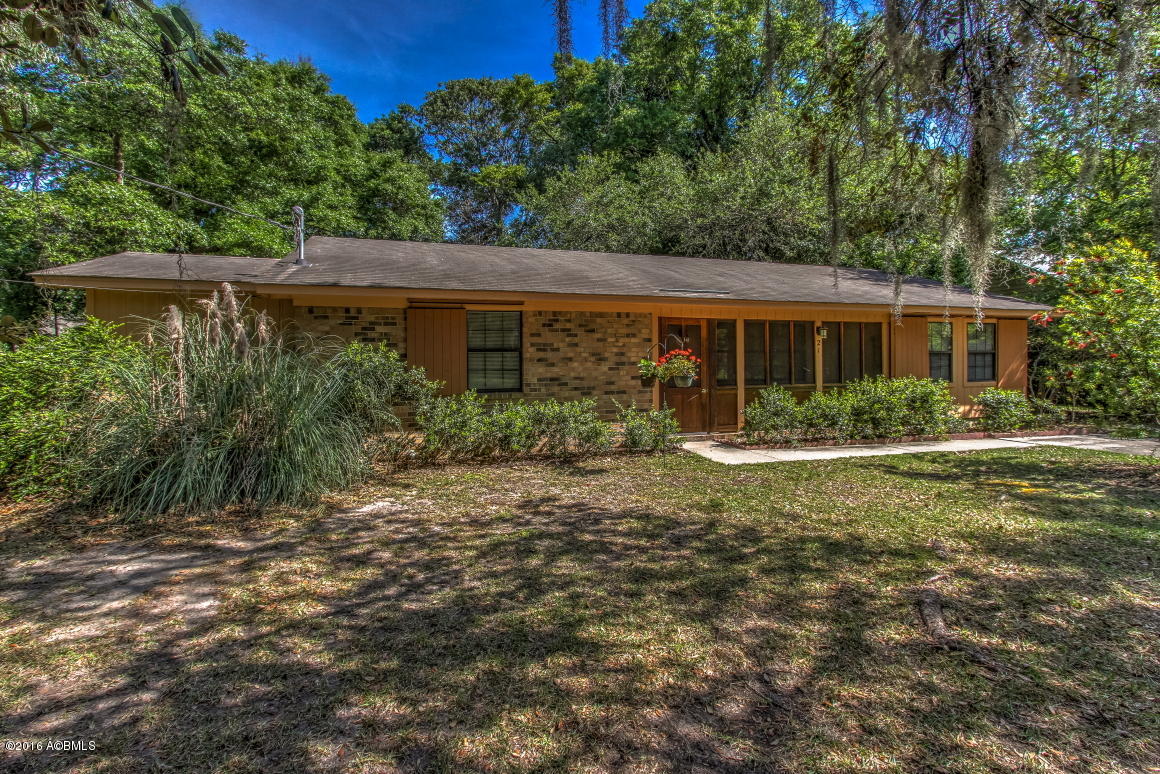 21 State Rd S-7-428 Beaufort, SC 29907 - Photo 2 of 25 2