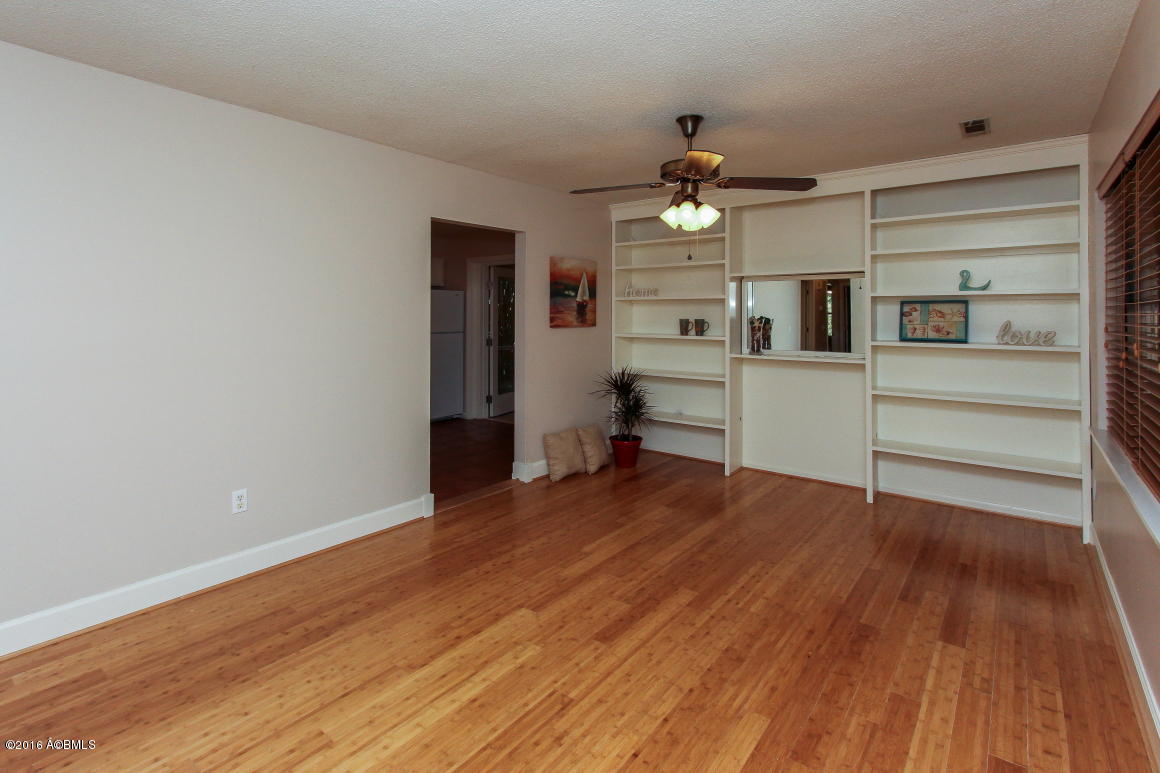 21 State Rd S-7-428 Beaufort, SC 29907 - Photo 5 of 25 5