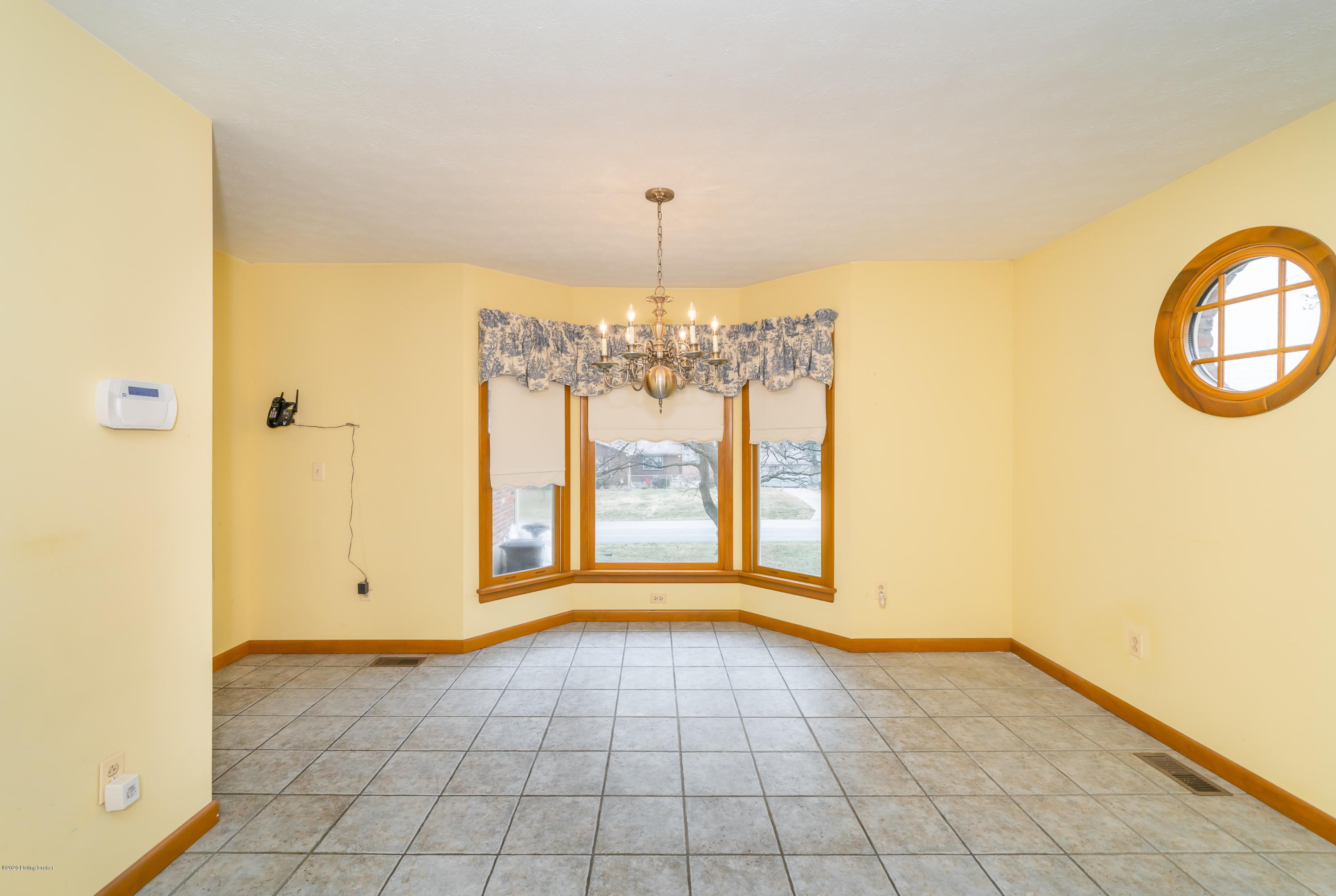 7401 Ridan Way Louisville, KY 40214 - Photo 16 of 44 7401 Ridan Way L-26