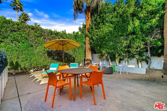$950,000 | 502 Calle Santa Rosa South, Palm Springs, CA 92264