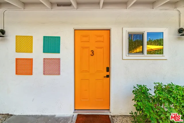 $950,000 | 502 Calle Santa Rosa South, Palm Springs, CA 92264