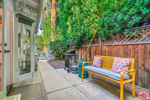 $950,000 | 502 Calle Santa Rosa South, Palm Springs, CA 92264