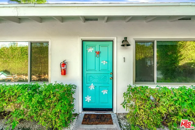 $950,000 | 502 Calle Santa Rosa South, Palm Springs, CA 92264